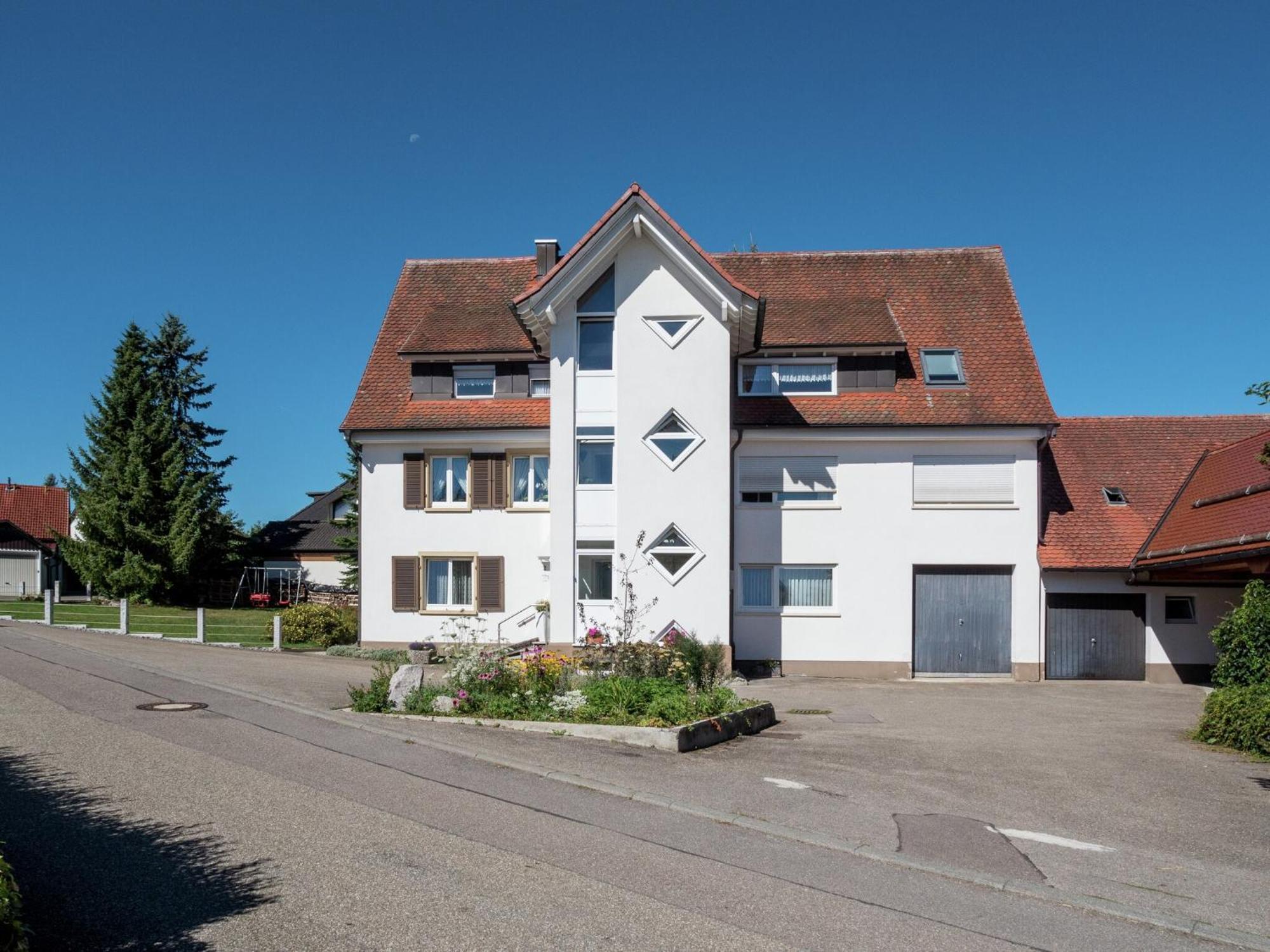Cozy Apartment In Schwenningen With Garden Villingen-Schwenningen Exterior foto